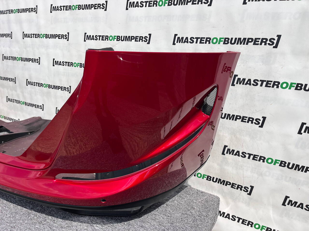 Ferrari California T Lift V8 3.8 2014-2018 Rear Bumper 4 Pdc Genuine [p419]