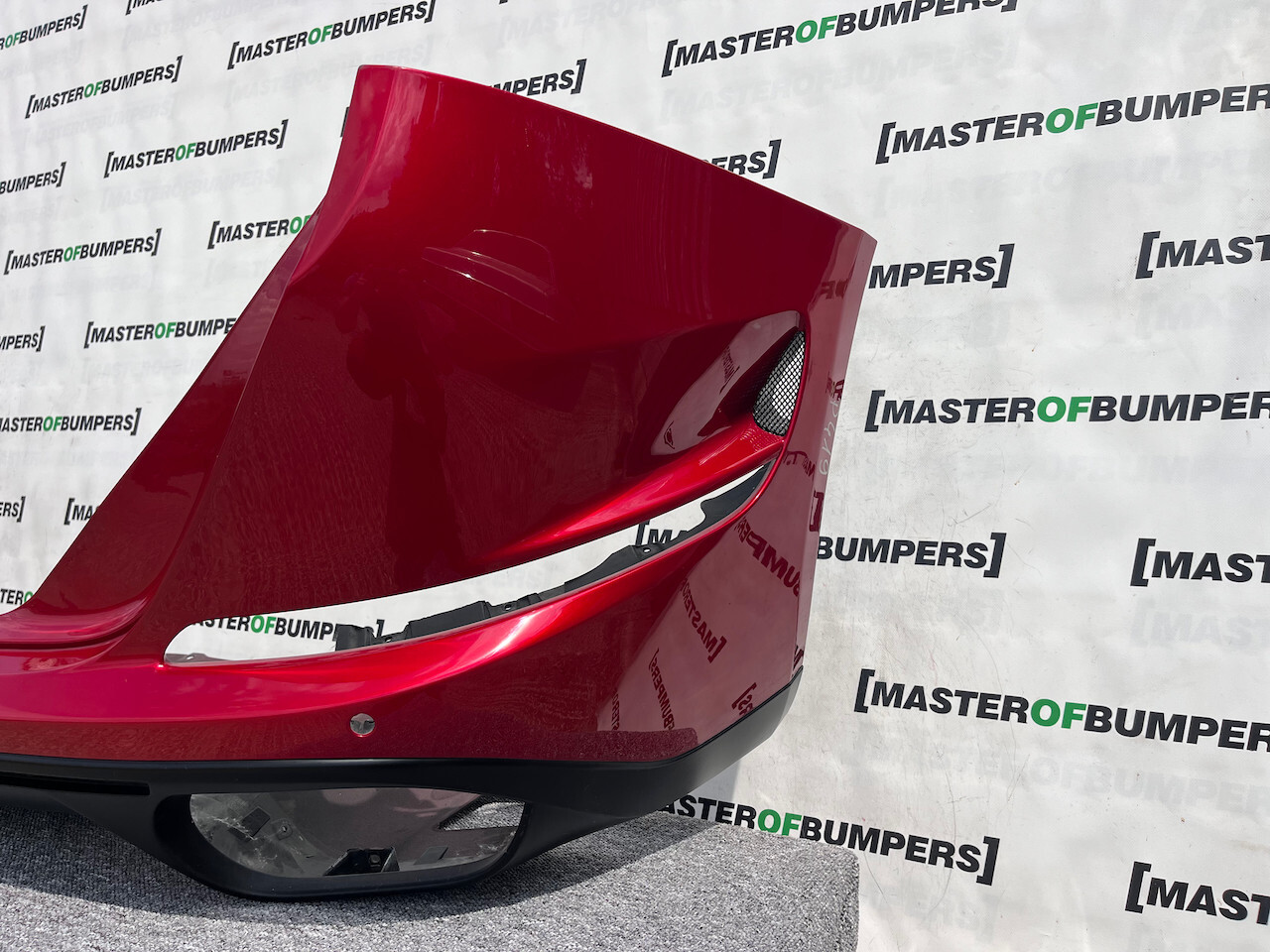 Ferrari California T Lift V8 3.8 2014-2018 Rear Bumper 4 Pdc Genuine [p419]