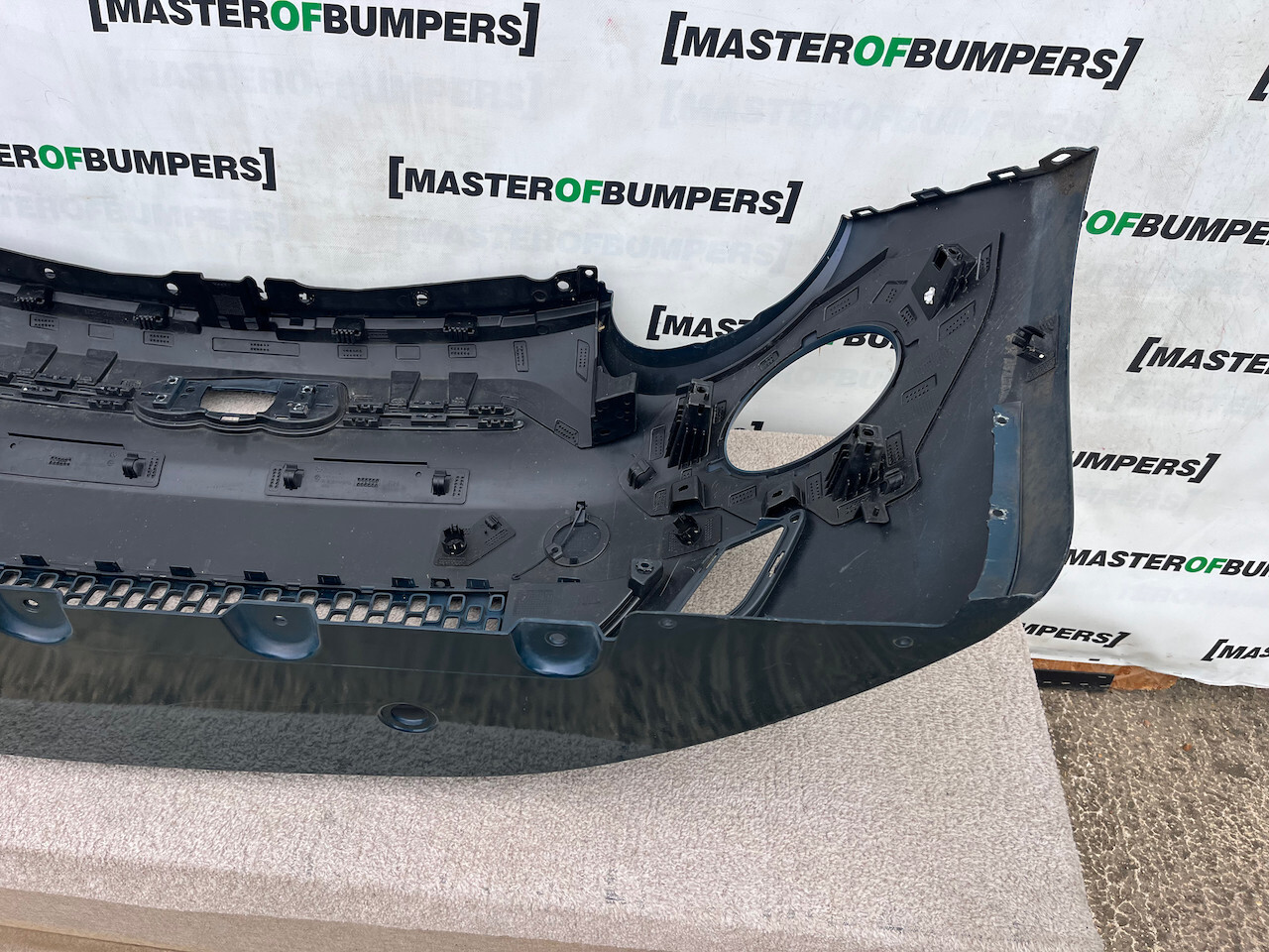 Fiat 500 Electric Icon Passion 2021-on Front Bumper 6 Pdc Genuine [f583]
