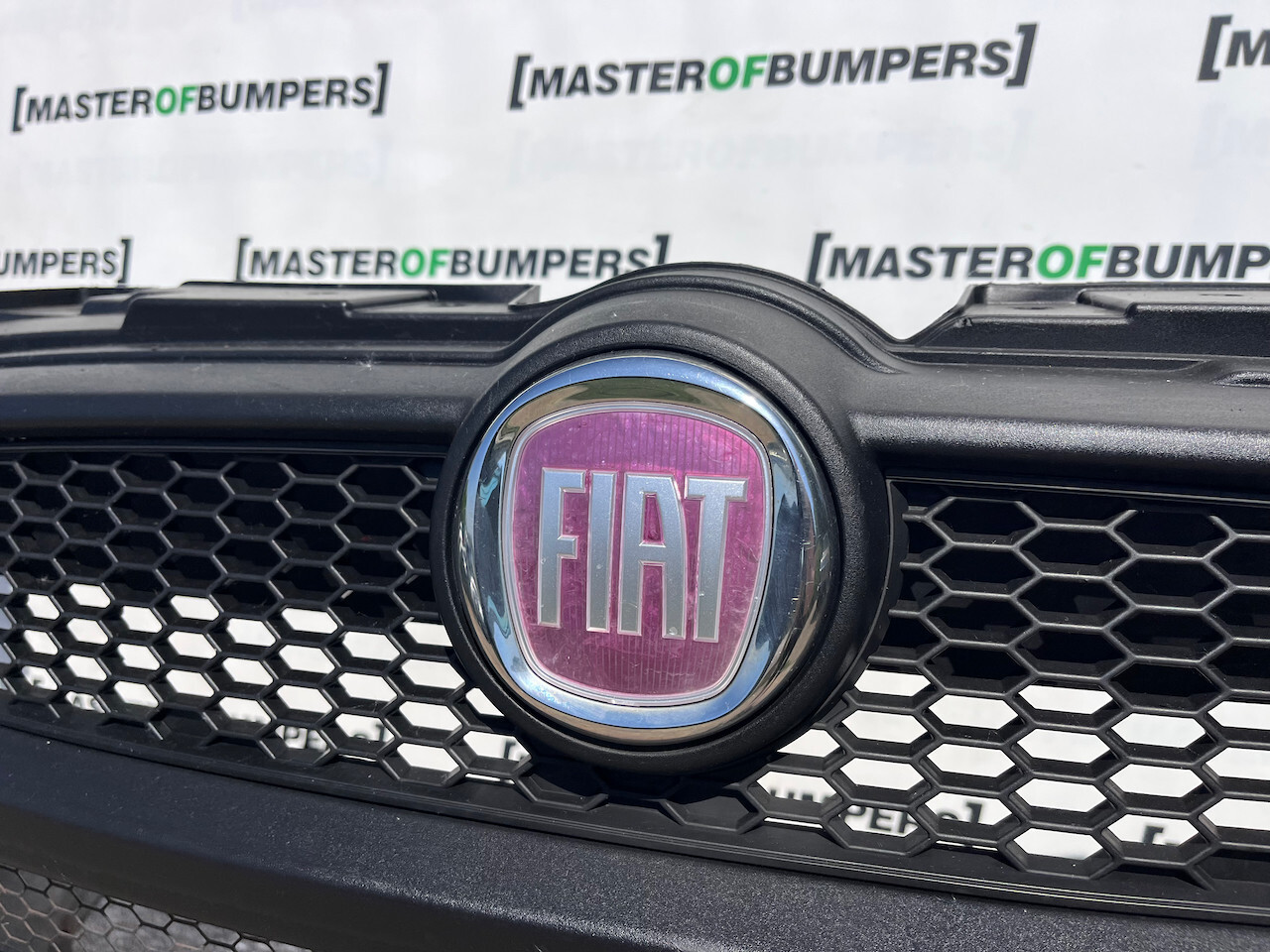 Fiat Doblo Van Passenger Mk2 2010-2014 Front Bumper No Pdc Genuine [f656]