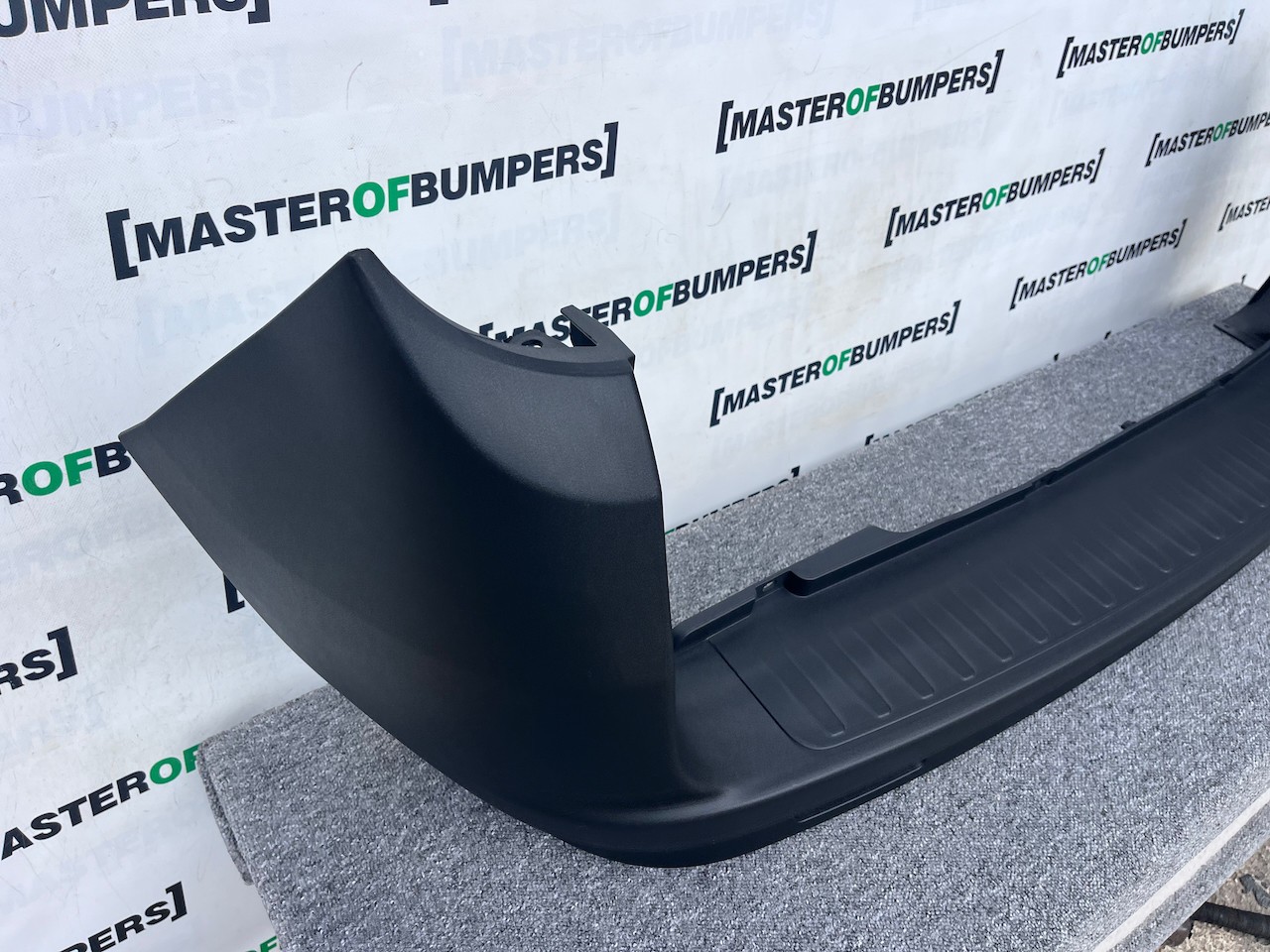 Fiat Doblo Van Passenger Mk2 2010-2016 Rear Bumper No Pdc Genuine [f748]