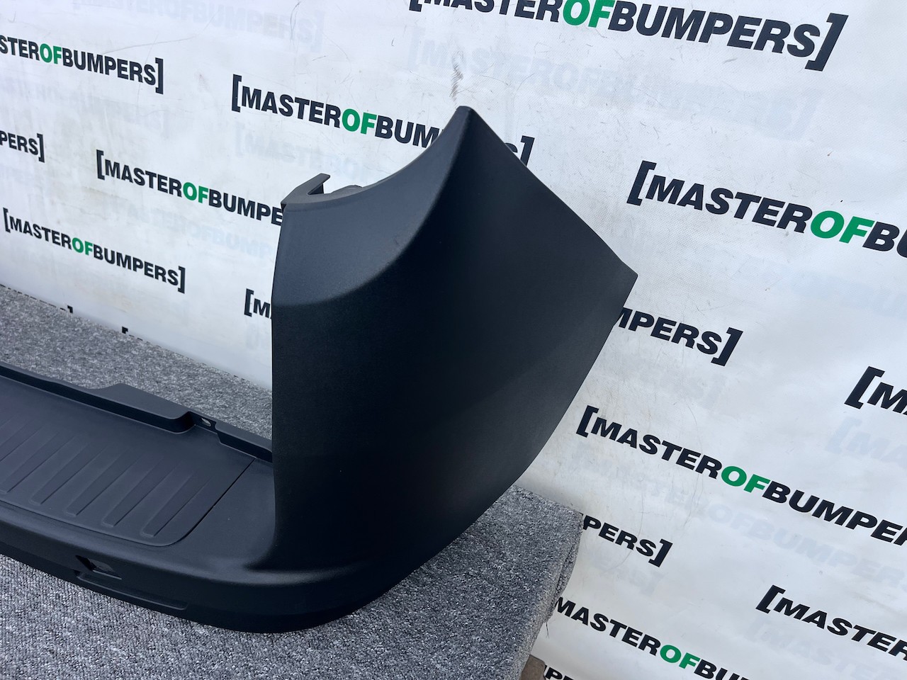 Fiat Doblo Van Passenger Mk2 2010-2016 Rear Bumper No Pdc Genuine [f748]