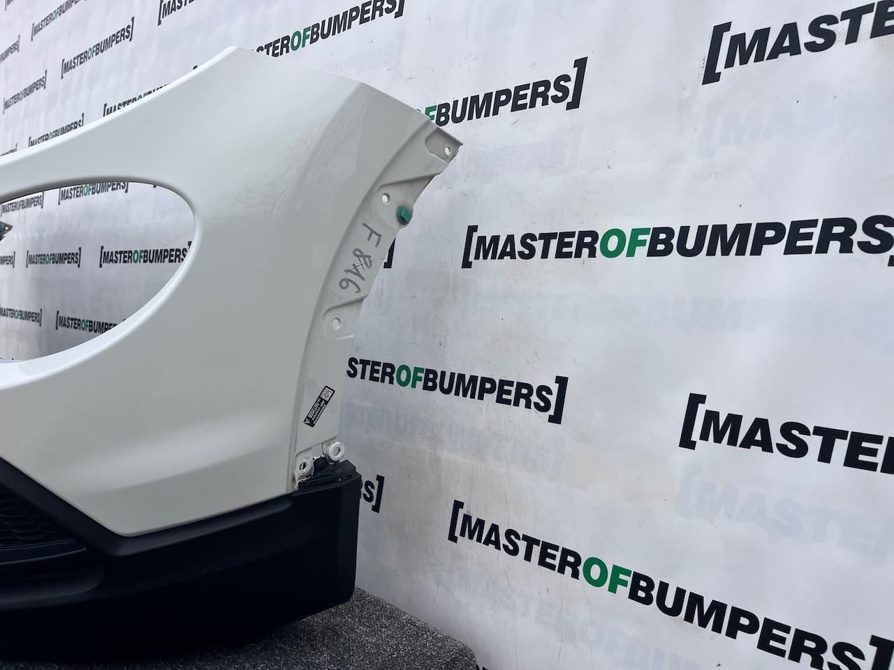 Fiat 500x Cross Plus Multijet Lift 2018-2022 Front Bumper Genuine [f816]