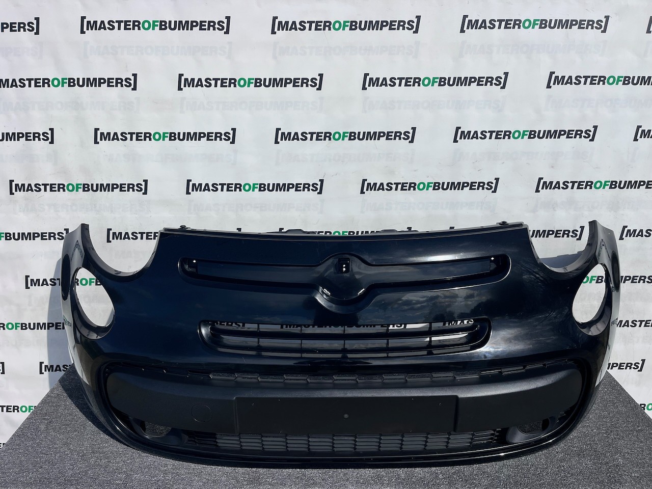 Fiat 500l Lounge Hatchback 2013-2017 Front Bumper Black Genuine [f821]