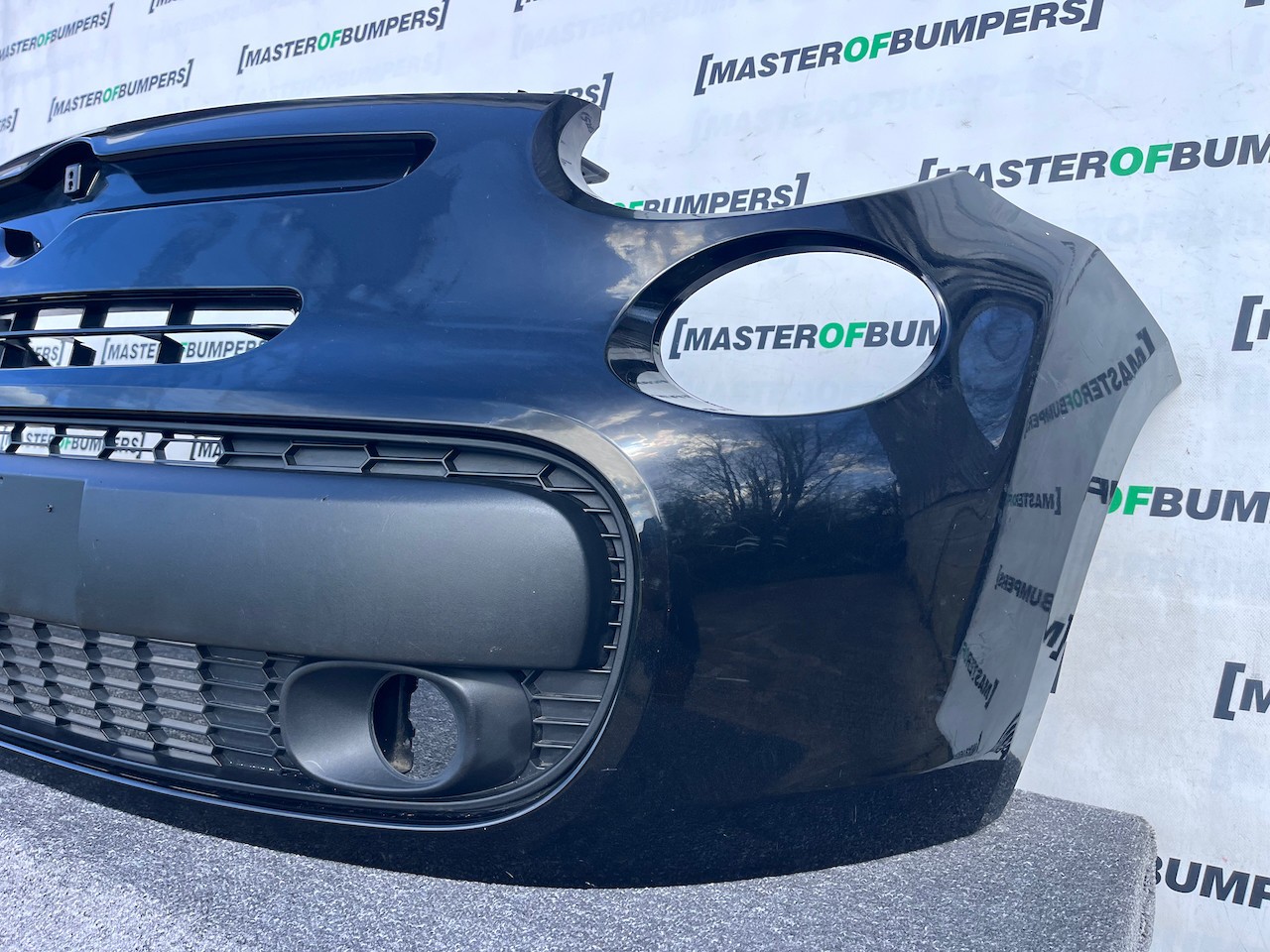 Fiat 500l Lounge Hatchback 2013-2017 Front Bumper Black Genuine [f821]