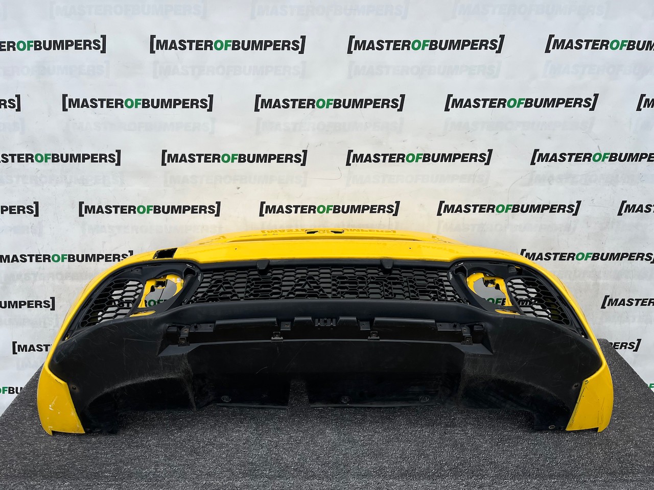Fiat 500 Abarth Sport Hatchback 2016-2021 Front Bumper Genuine [f849]