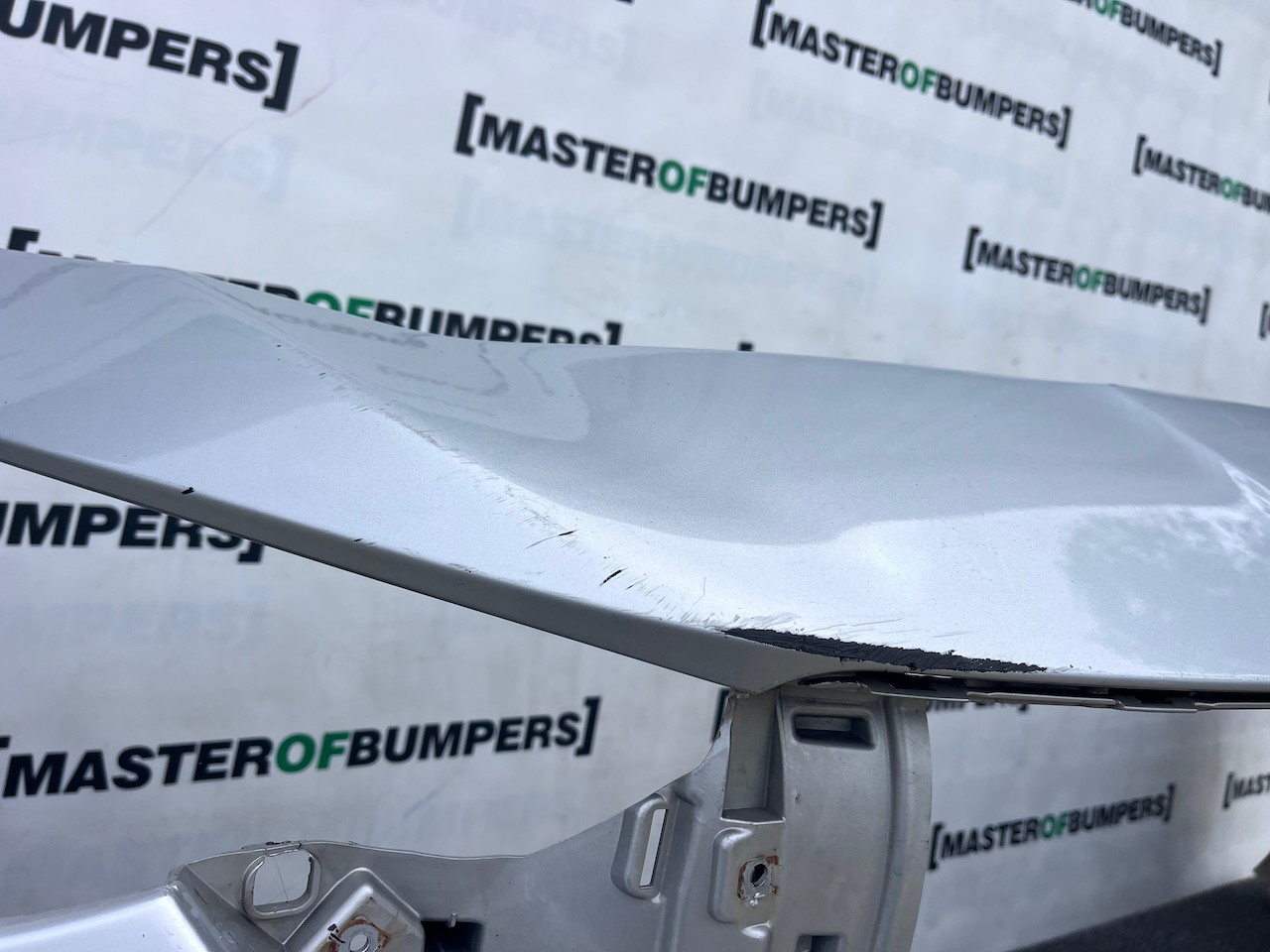 Fiat Tipo Lounge Hatchback Estate 2016-2021 Front Bumper Genuine [f866]