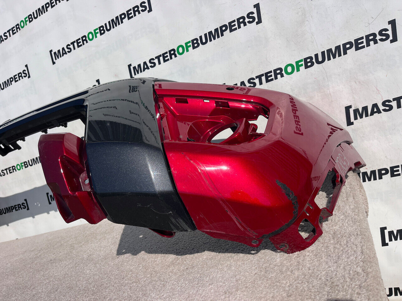 Ford Ranger Wildtrack Pickup 2022-2026 Front Bumper 4 Pdc Genuine [f582]