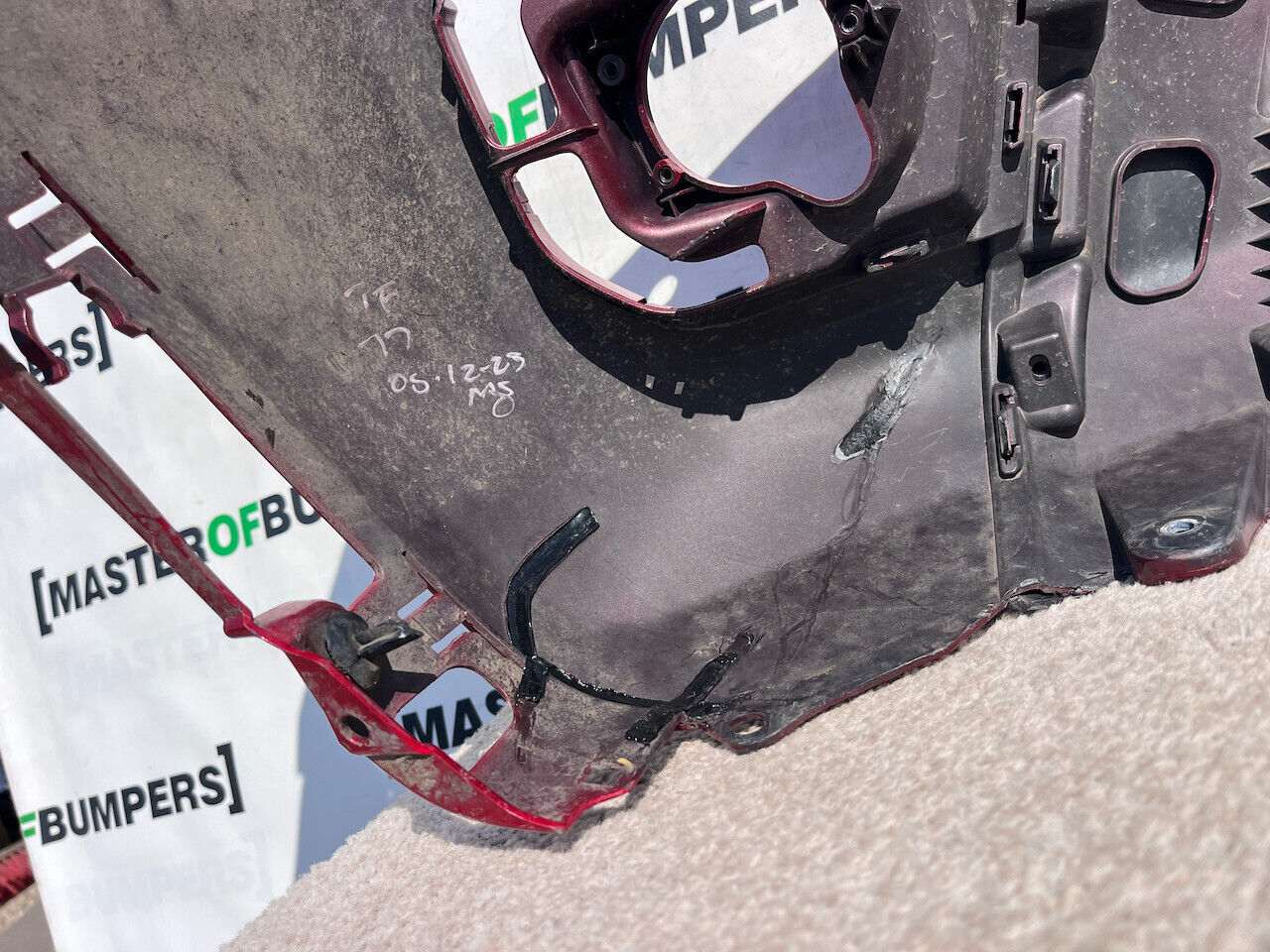 Ford Ranger Wildtrack Pickup 2022-2026 Front Bumper 4 Pdc Genuine [f582]