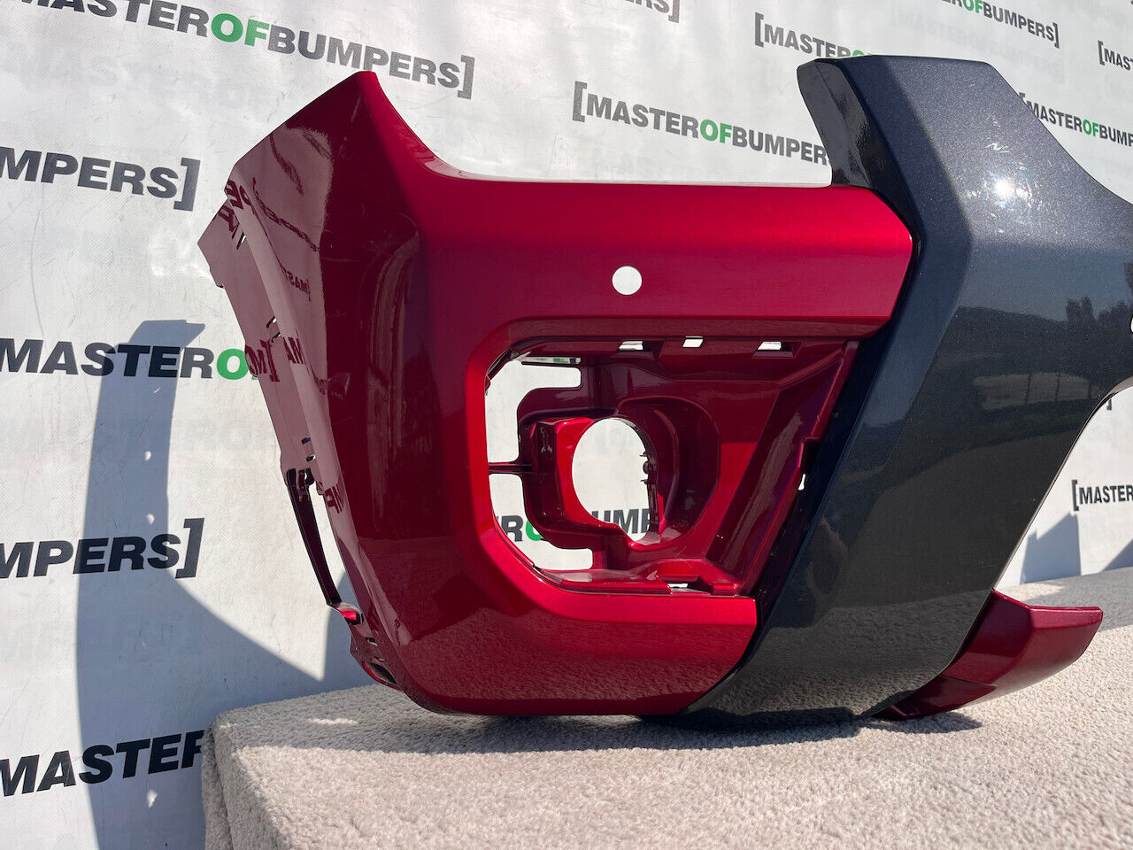 Ford Ranger Wildtrack Pickup 2022-2026 Front Bumper 4 Pdc Genuine [f582]