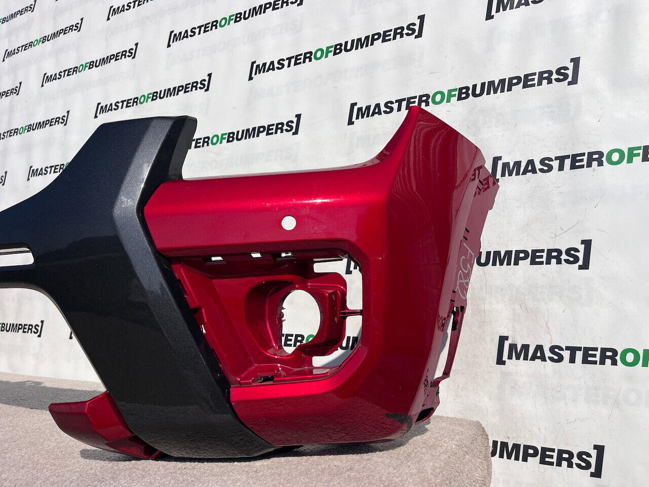 Ford Ranger Wildtrack Pickup 2022-2026 Front Bumper 4 Pdc Genuine [f582]