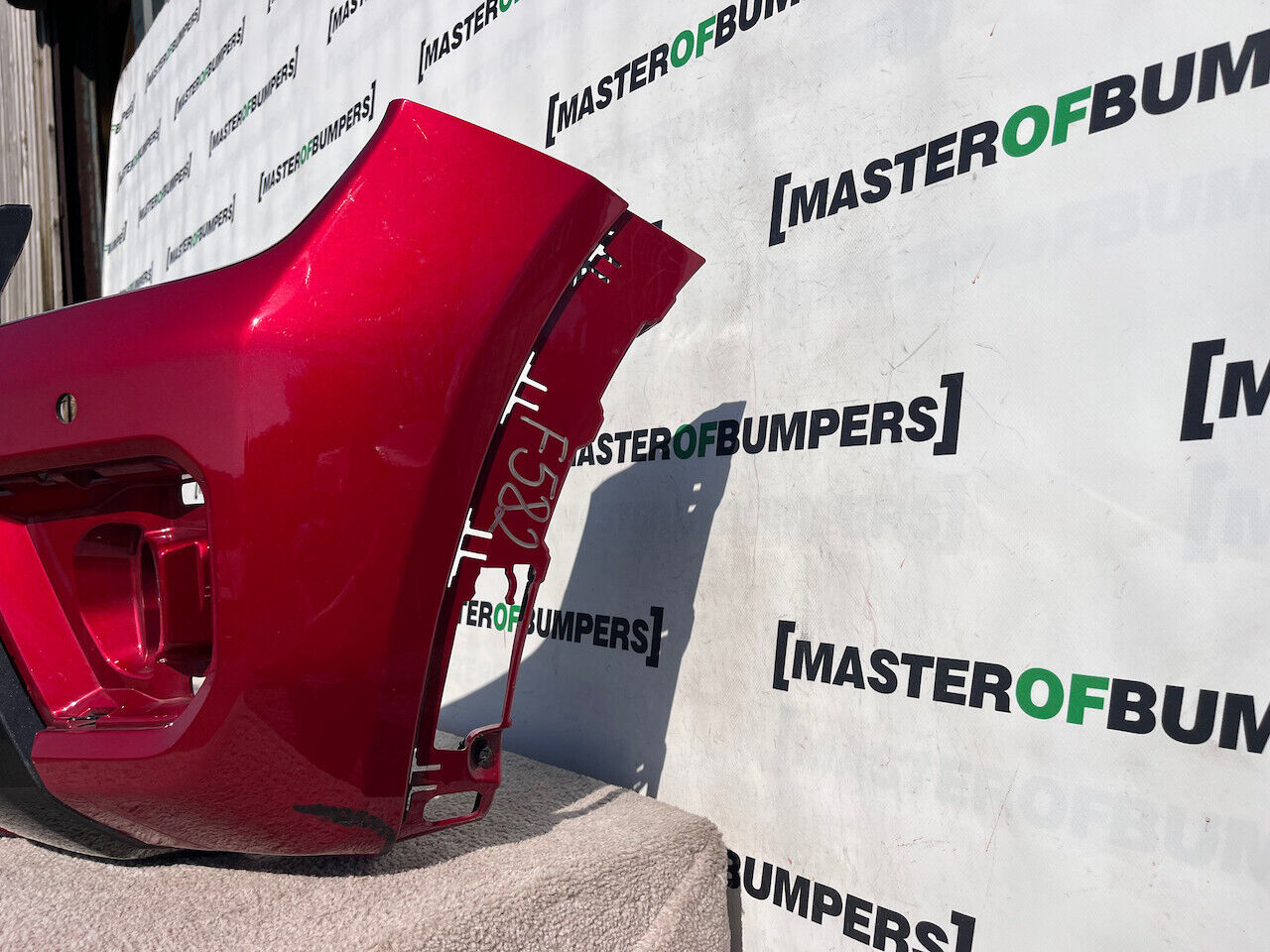 Ford Ranger Wildtrack Pickup 2022-2026 Front Bumper 4 Pdc Genuine [f582]