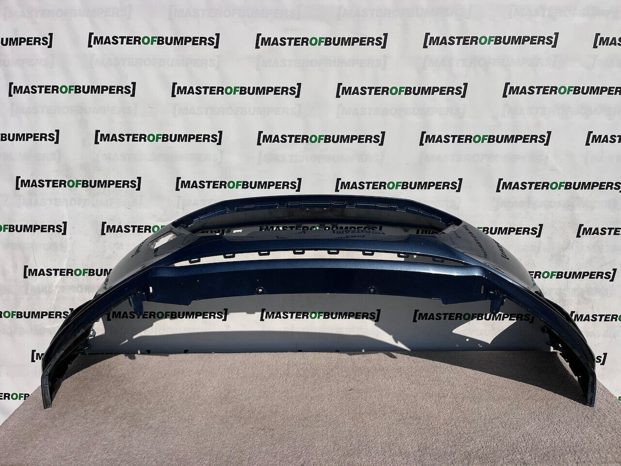 Ford Focus Se Titanium Mk4 Hatchback 2018-2022 Front Bumper 6 Pdc Genuine [f577]