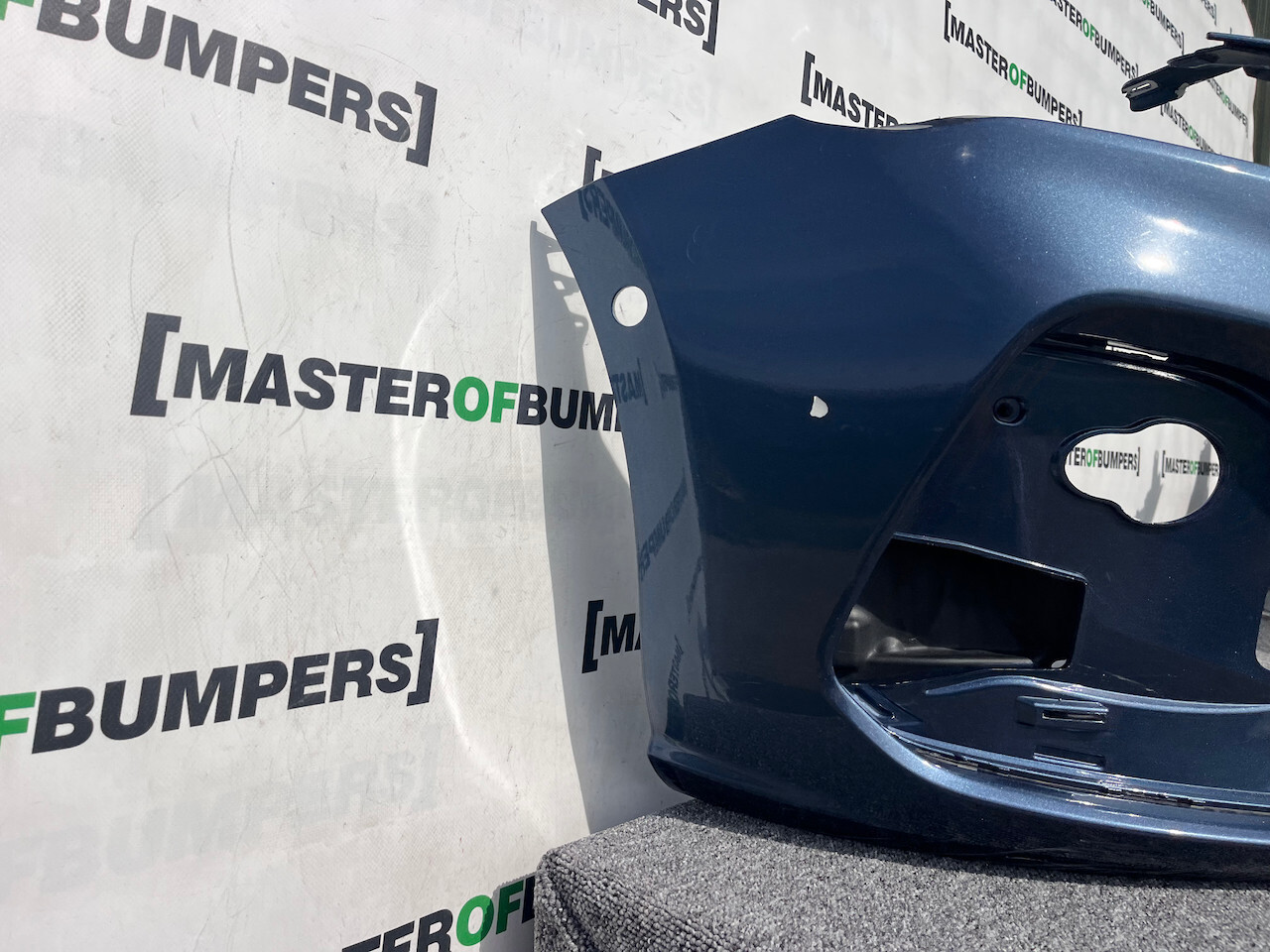 Ford Focus St St Line Hatchback Lift 2023-on Front Bumper 6 Pdc Genuine [f587]