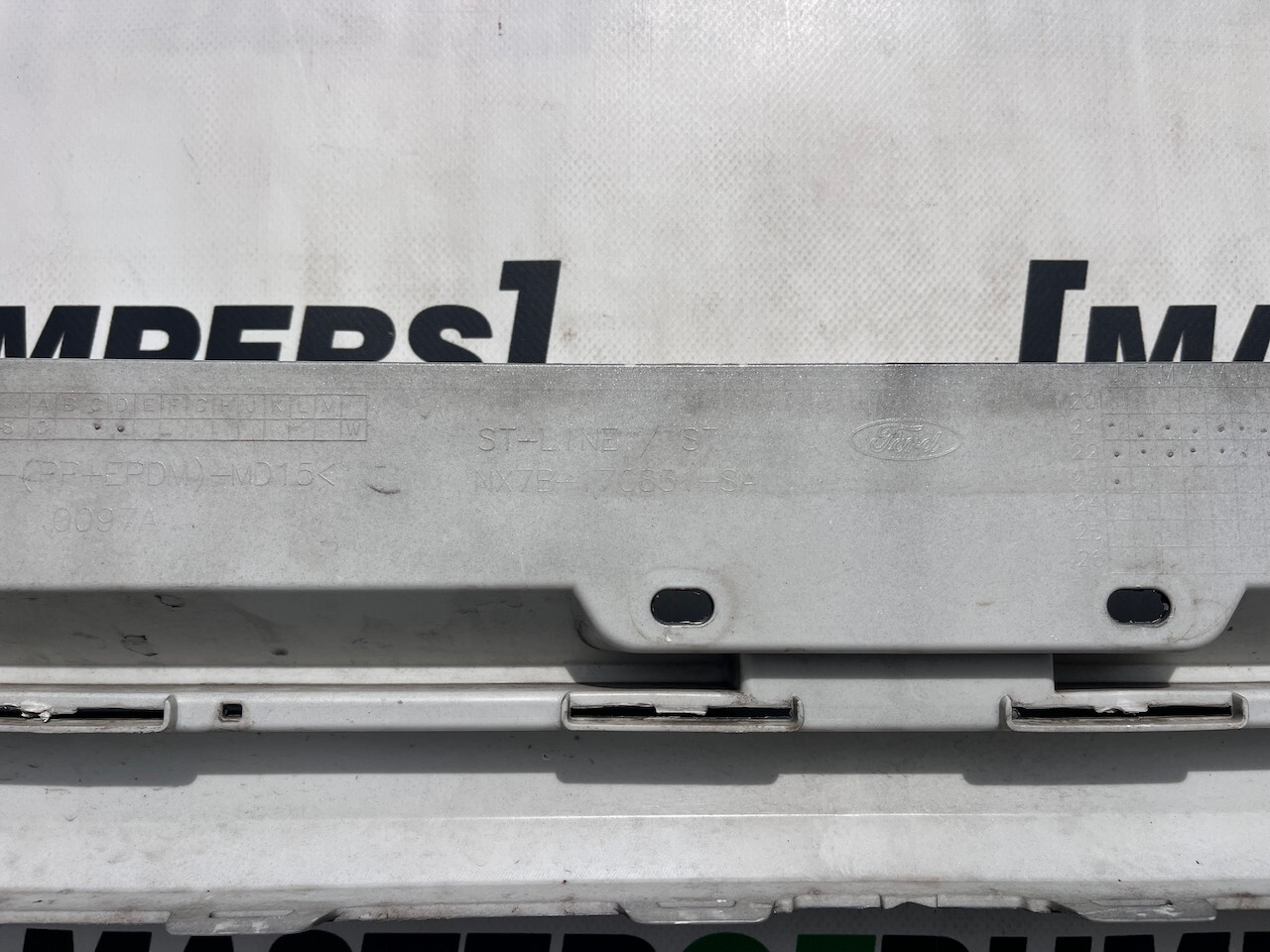 Ford Focus St St Line Hatchback Lift 2023-on Front Bumper 6 Pdc Genuine [f563]