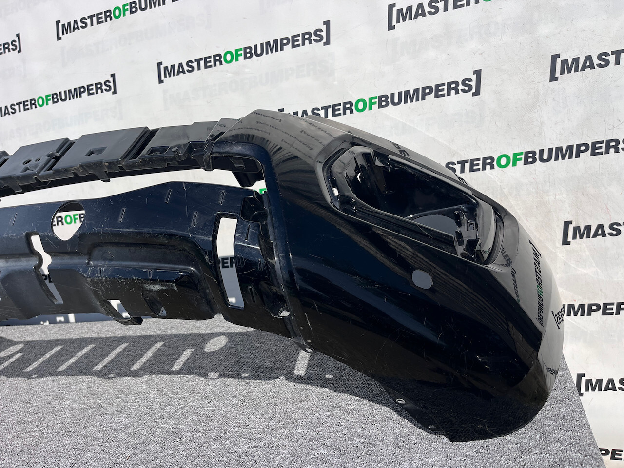 Ford Ranger Wildtrack Mk5 2nd Lift 2019-2023 Front Bumper 4 Pdc Genuine [f670]