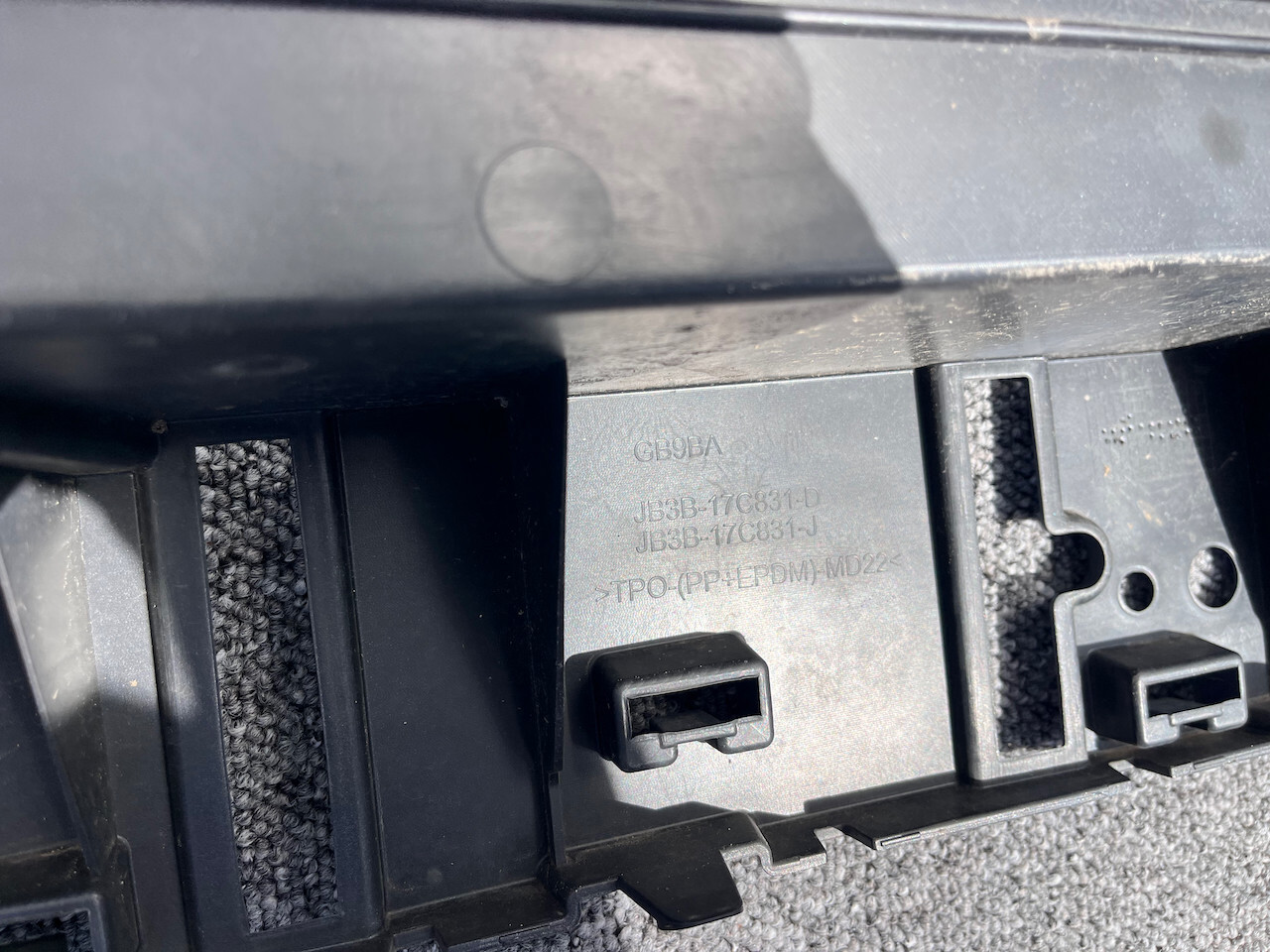 Ford Ranger Wildtrack Mk5 2nd Lift 2019-2023 Front Bumper 4 Pdc Genuine [f673]