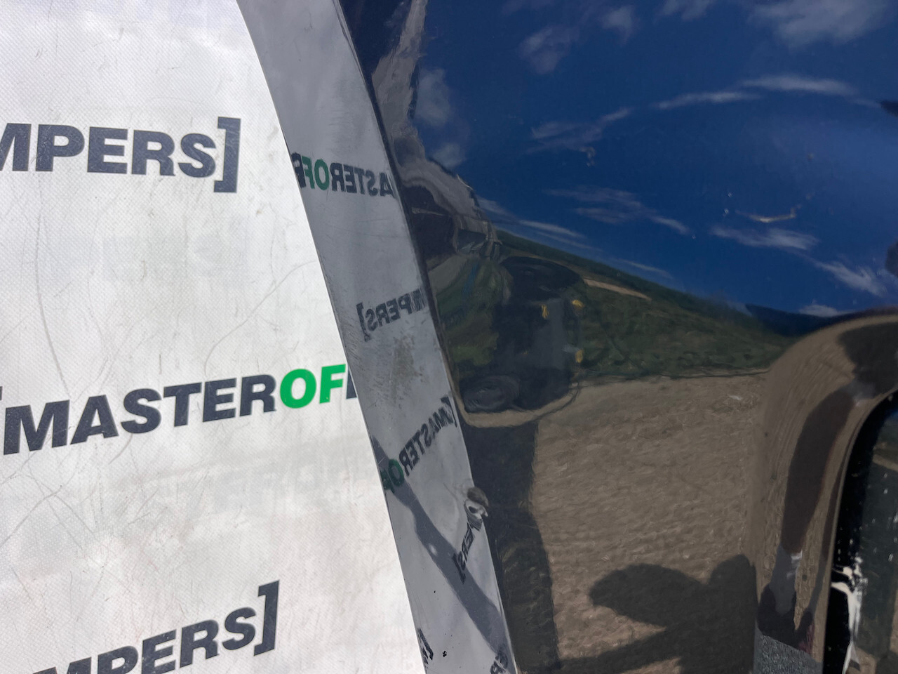 Ford Ranger Wildtrack Mk5 2nd Lift 2019-2023 Front Bumper 4 Pdc Genuine [f673]