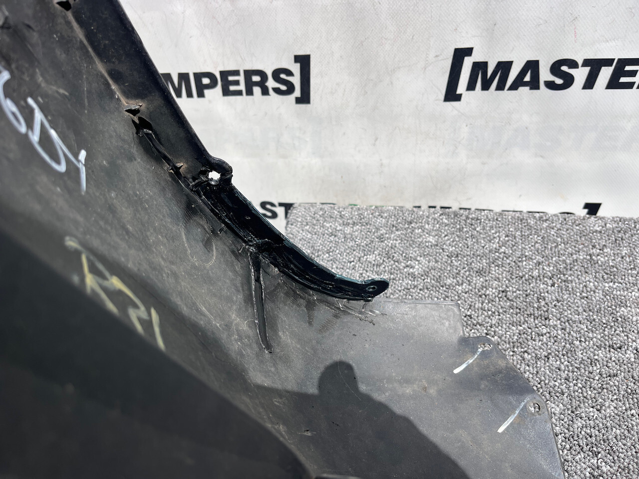 Ford Ranger Wildtrack Mk5 2nd Lift 2019-2023 Front Bumper 4 Pdc Genuine [f673]