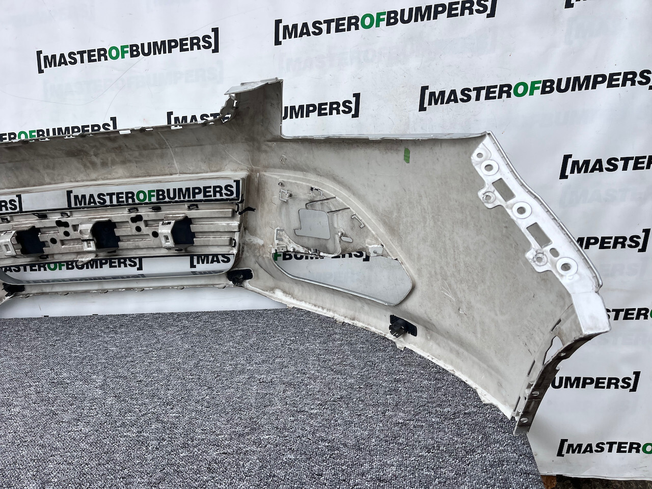 Ford Kuga St Line Titanium X 2013-2016 Front Bumper 4 Pdc No Jets Genuine [f682]