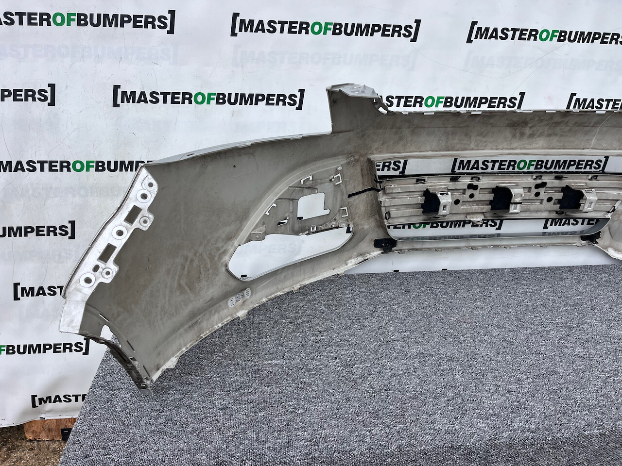 Ford Kuga St Line Titanium X 2013-2016 Front Bumper 4 Pdc No Jets Genuine [f682]
