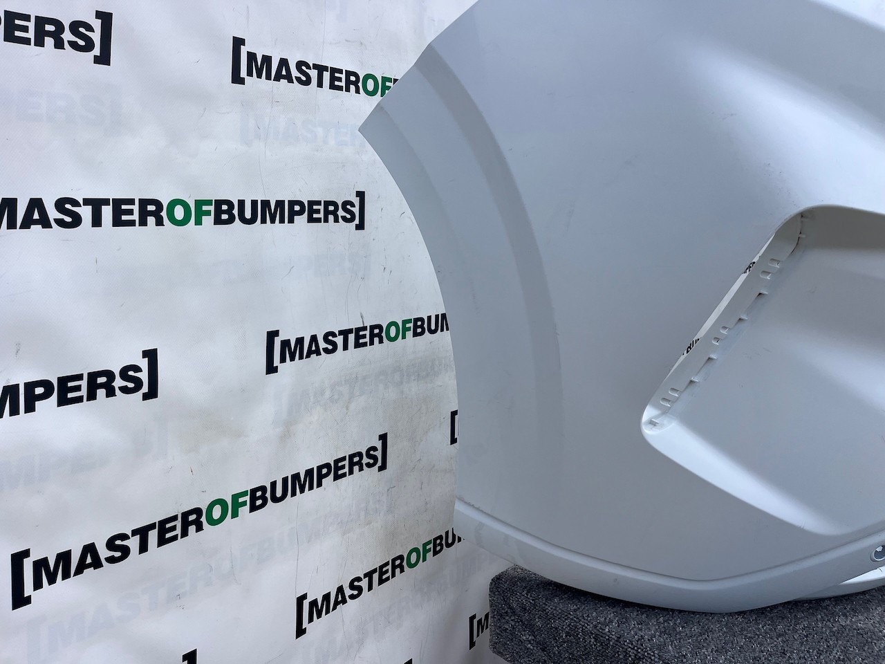 Ford Transit Custom Van 280 Limited 2024-on Front Bumper 4 Pdc Genuine [f700]