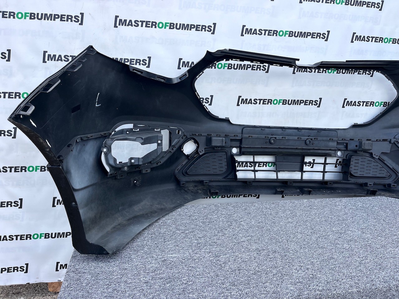 Ford Transit Custom Sport Limited 2018-2023 Front Bumper 4 Pdc Genuine [f704]