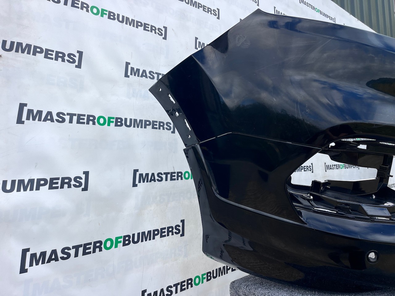 Ford Transit Custom Sport Limited 2018-2023 Front Bumper 4 Pdc Genuine [f704]