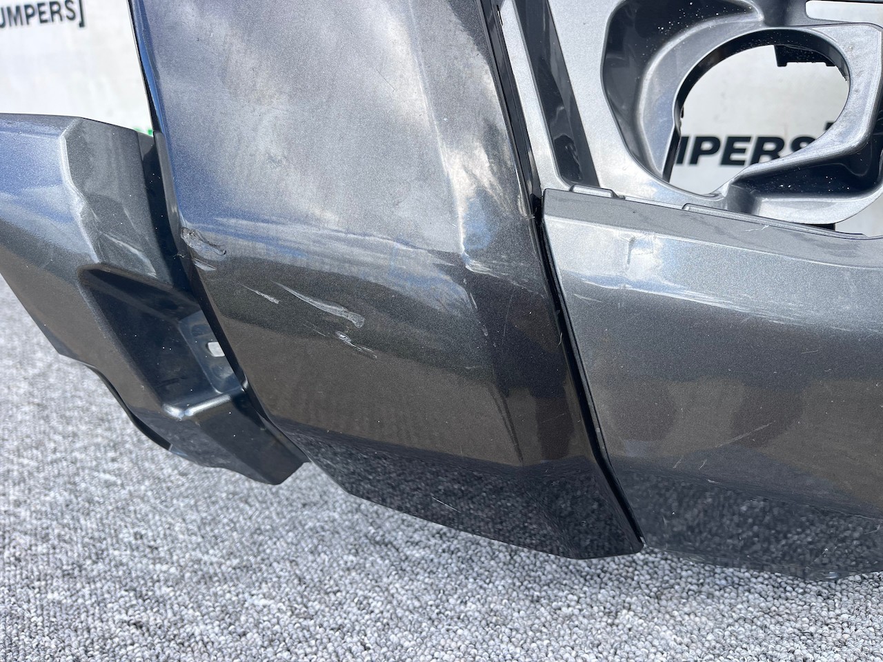 Ford Ranger Wildtrack Pickup 2022-2026 Front Bumper 4 Pdc Genuine [f707]