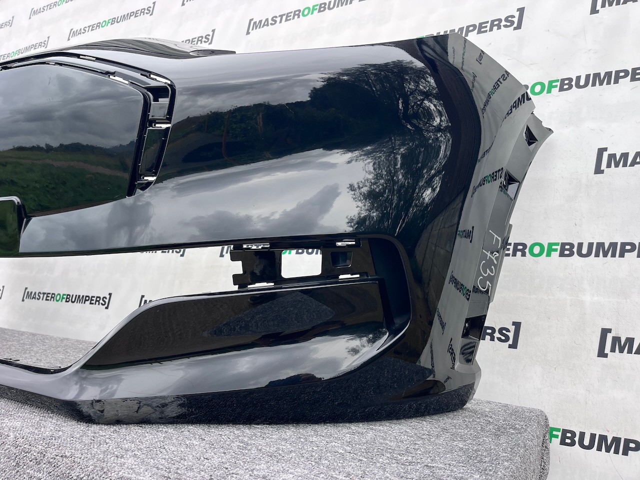 Ford Puma Premium Electric Lift 2025-on Front Bumper Genuine [f735]