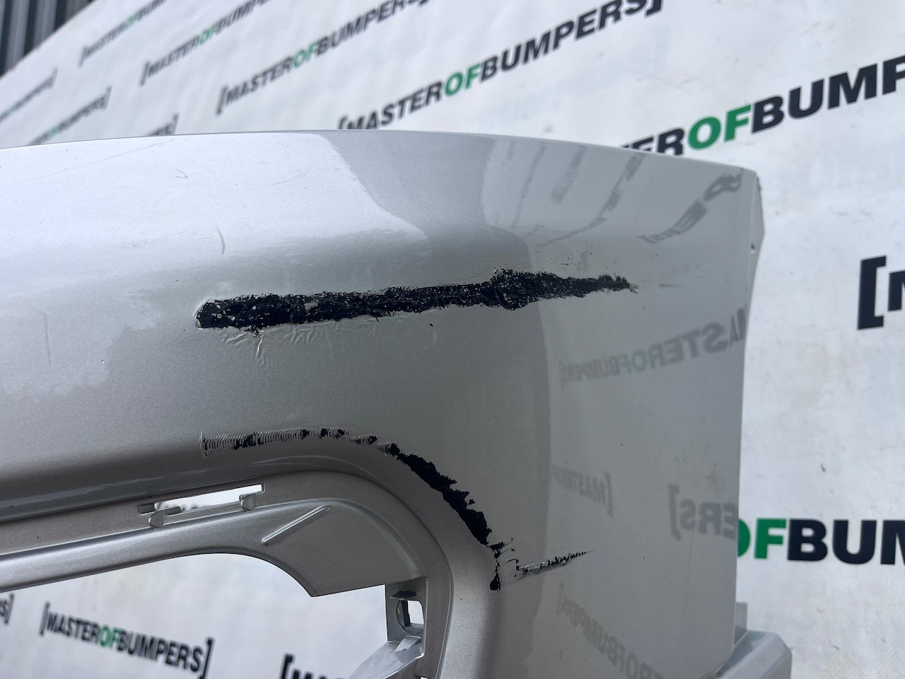 Ford Transit Limited Panel Van 2018-2024 Front Bumper 4 Pdc Genuine [f736]