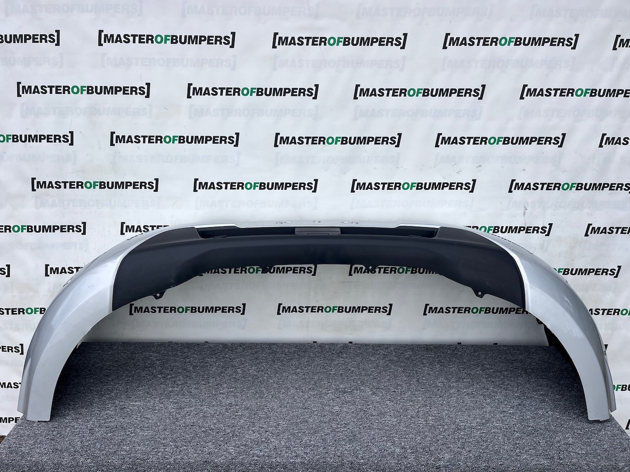 Ford Transit Limited Panel Van 2018-2024 Front Bumper 4 Pdc Genuine [f736]