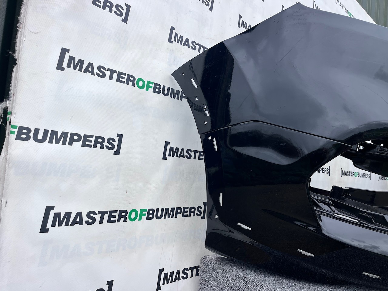 Ford Transit Custom Limited Active 2018-2023 Front Bumper 4 Pdc Genuine [f739]