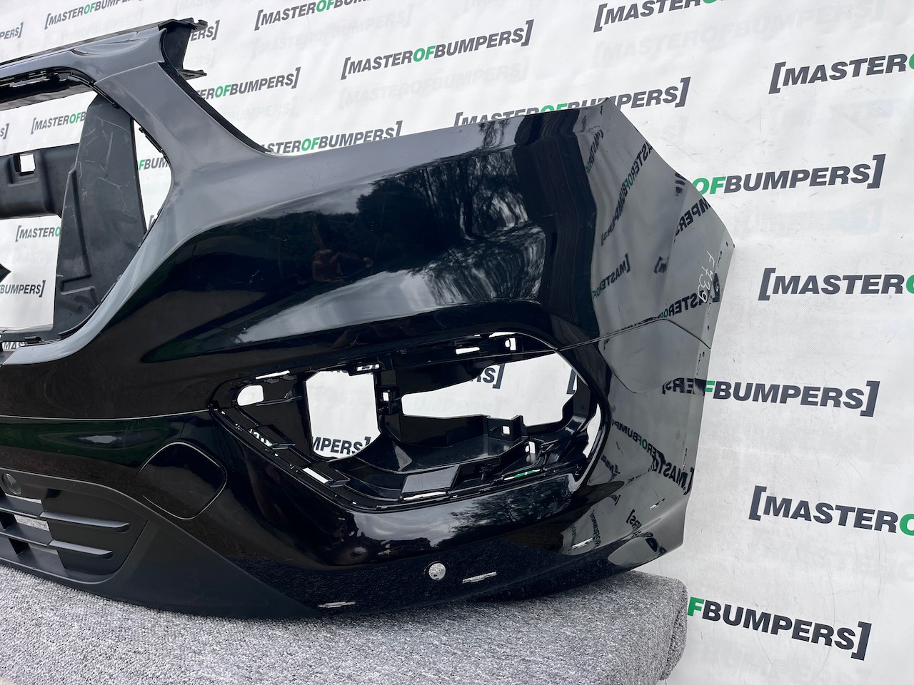 Ford Transit Custom Limited Active 2018-2023 Front Bumper 4 Pdc Genuine [f739]