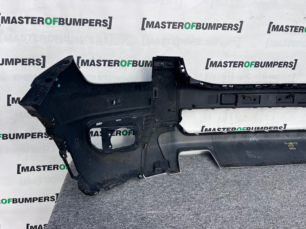 Ford Ranger Tramor Pickup Mk2 2022-2026 Front Bumper Pdc Genuine [f747]