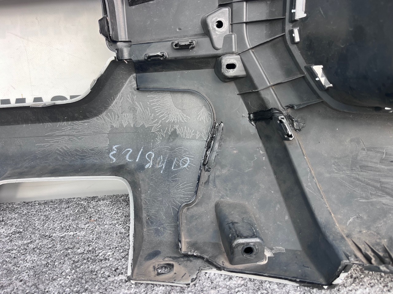 Ford Ranger Tramor Pickup Mk2 2022-2026 Front Bumper Pdc Genuine [f747]