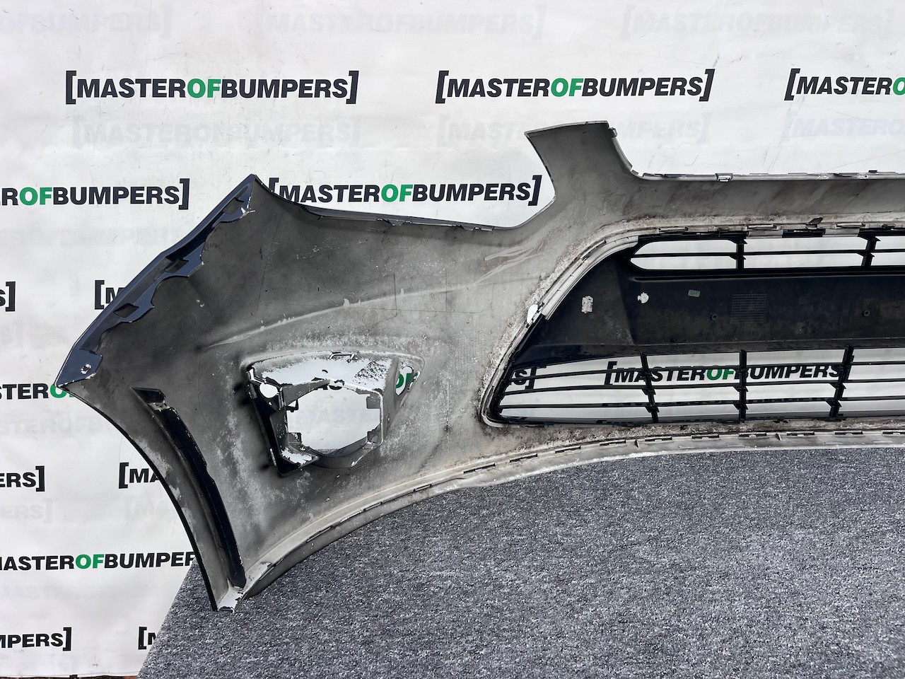 Ford C Max Zetec Titanium 2010-2015 Front Bumper No Pdc Genuine [f755]