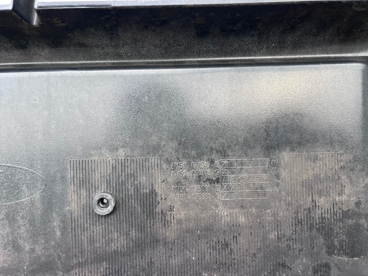 Ford C Max Zetec Titanium 2010-2015 Front Bumper No Pdc Genuine [f755]