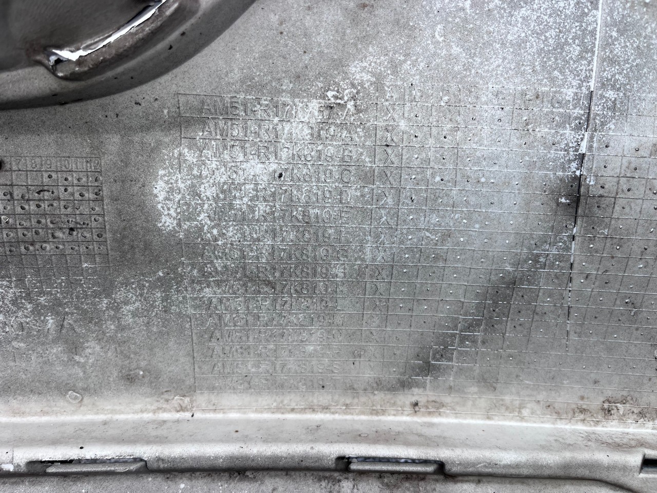 Ford C Max Zetec Titanium 2010-2015 Front Bumper No Pdc Genuine [f755]