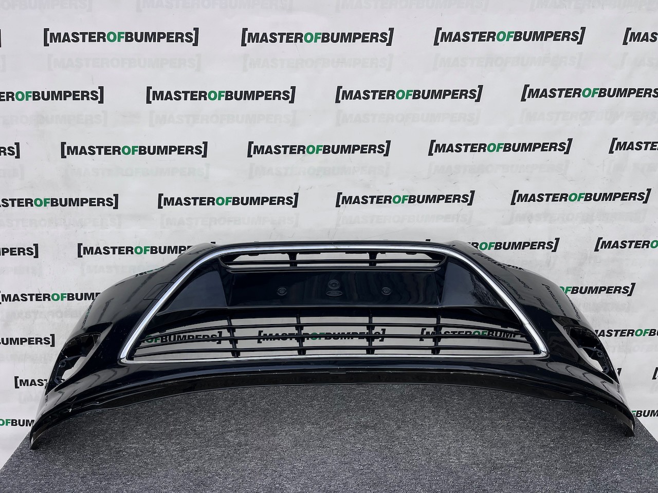 Ford C Max Zetec Titanium 2010-2015 Front Bumper No Pdc Genuine [f755]