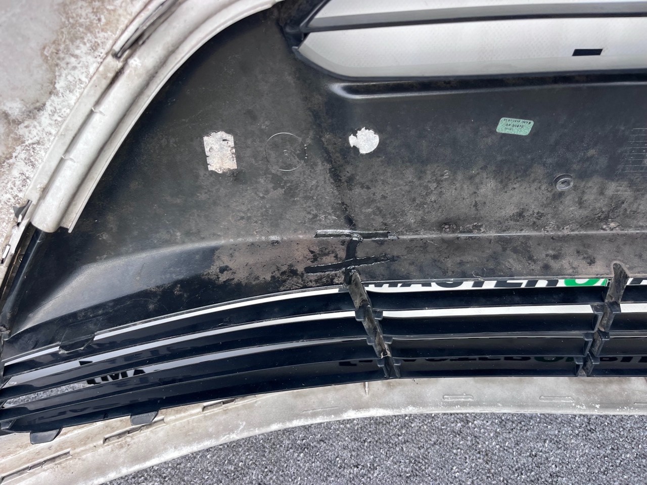 Ford C Max Zetec Titanium 2010-2015 Front Bumper No Pdc Genuine [f755]