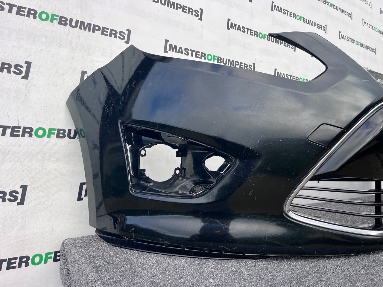 Ford C Max Zetec Titanium 2010-2015 Front Bumper No Pdc Genuine [f755]