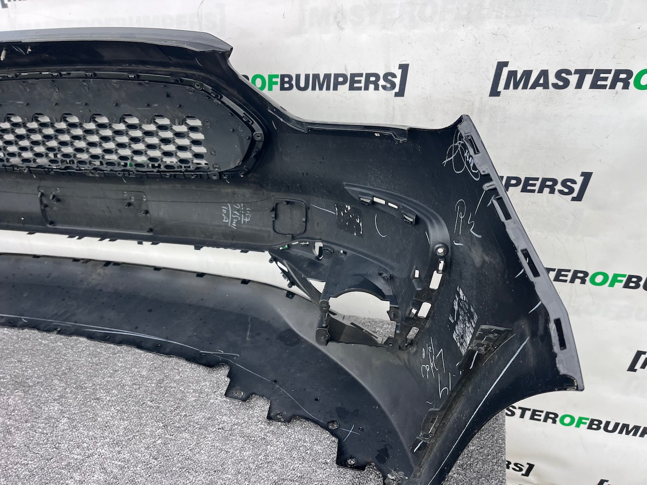 Ford Ka+ Ka Plus Zetec Mk2 Lift 2018-2020 Front Bumper Genuine [f782]