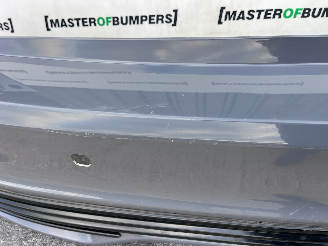 Ford Focus St Mk3 Hatchback 2014-2018 Rear Bumper 4 Pdc Genuine [f784]