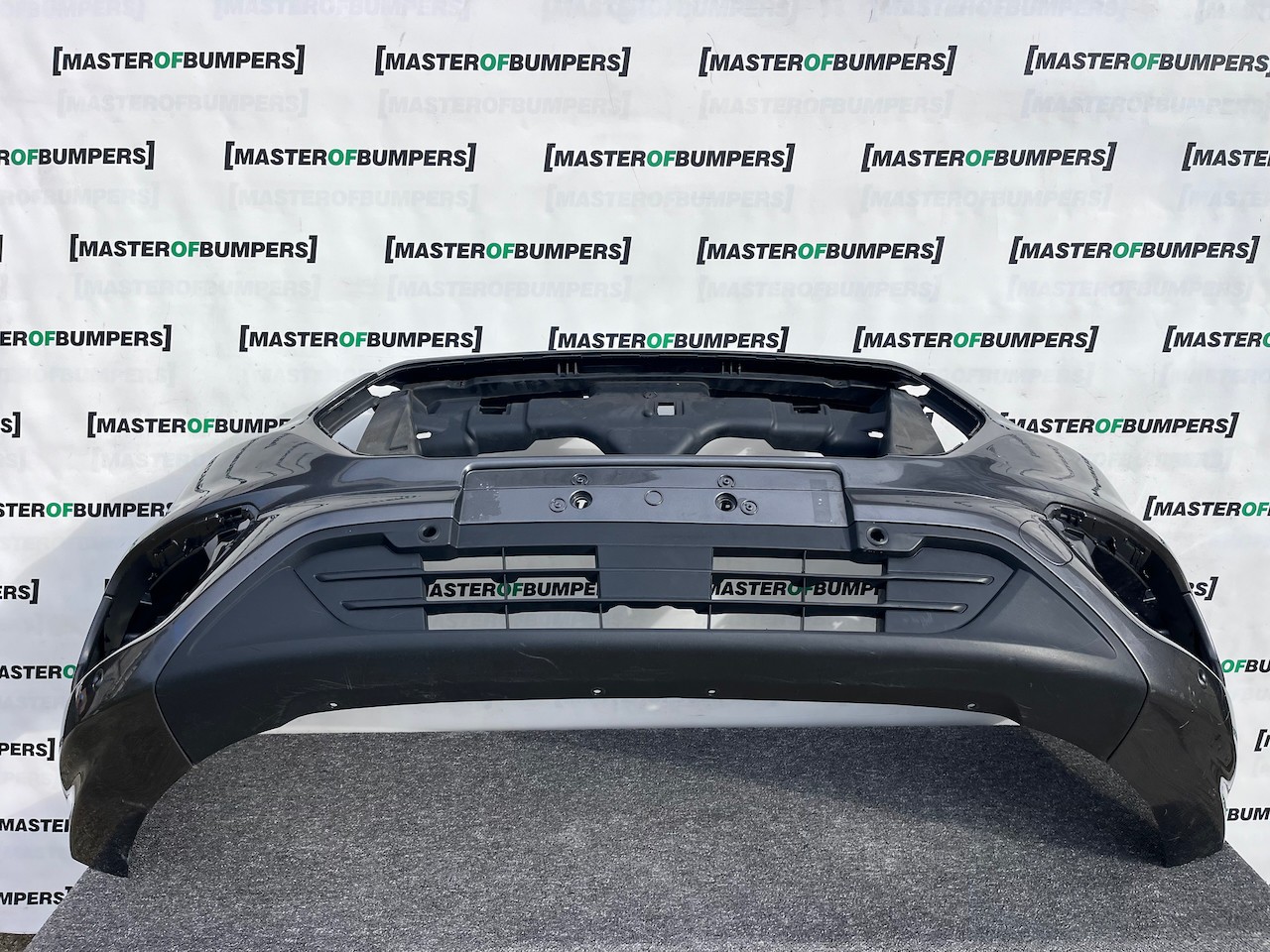 Ford Transit Custom Limited 2018-2023 Front Bumper 4 Pdc Genuine [f792]