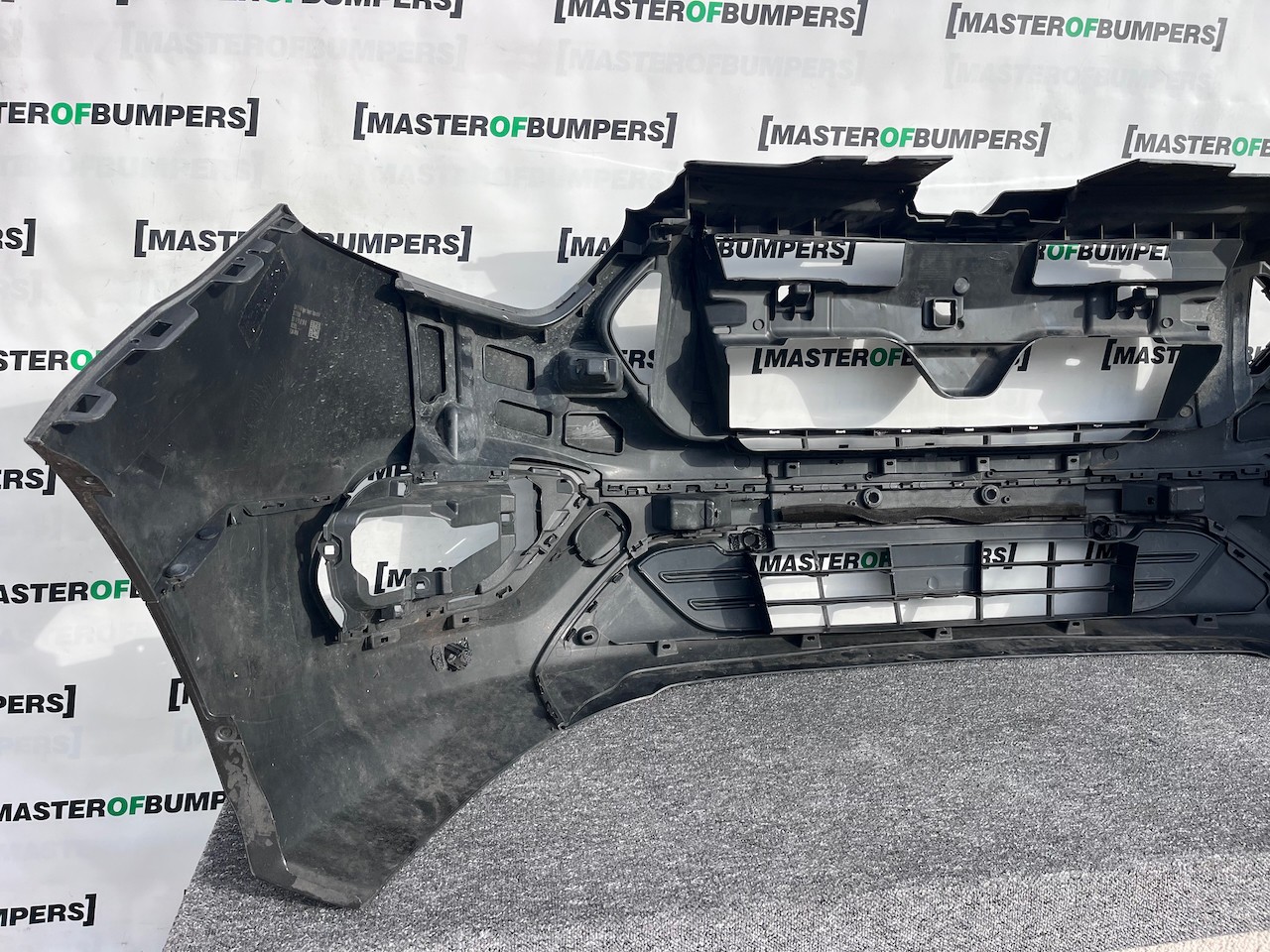 Ford Transit Custom Limited 2018-2023 Front Bumper 4 Pdc Genuine [f792]