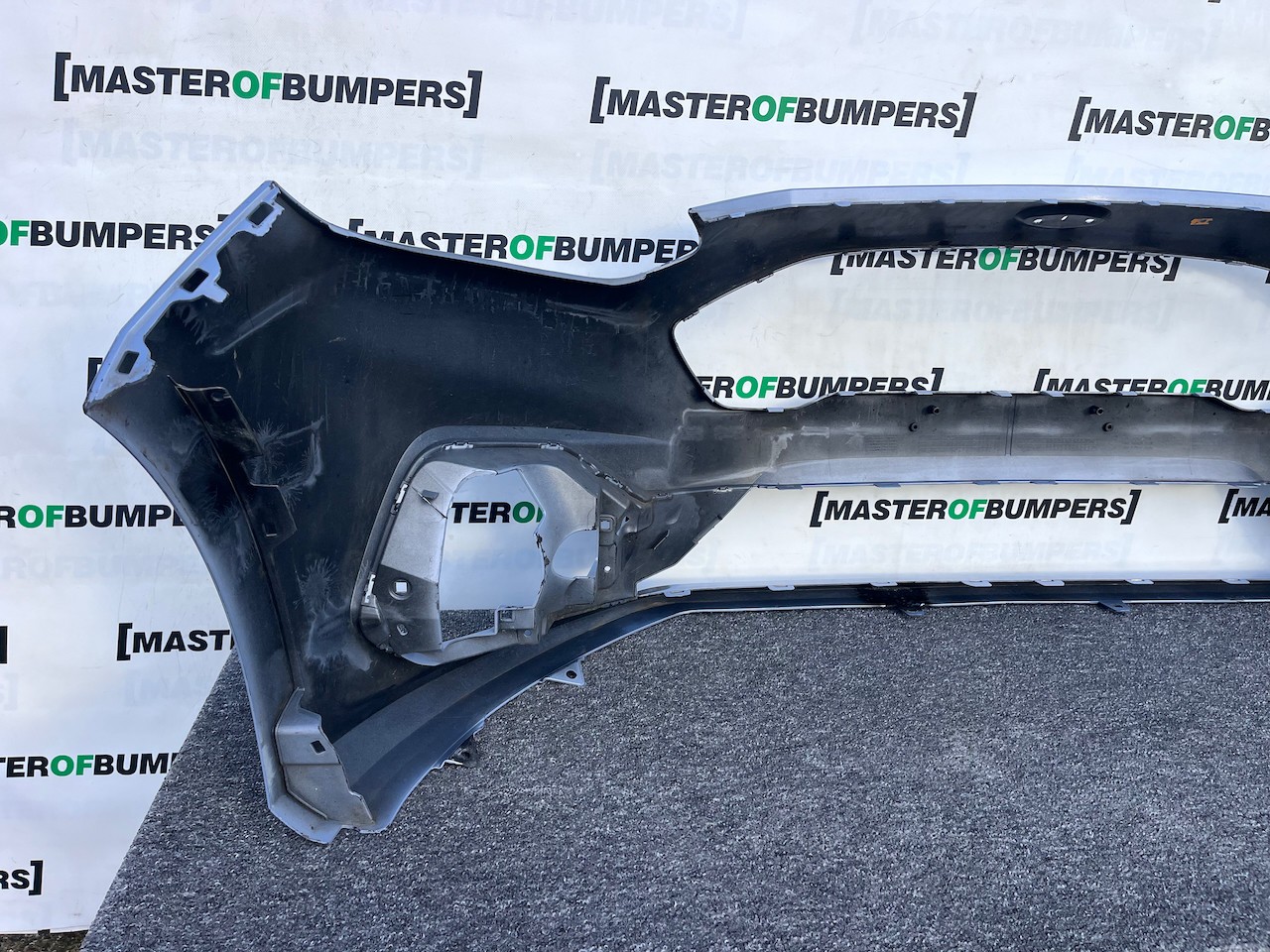 Ford Fiesta St Line Mk10 Hatchback 2017-2021 Front Bumper No Pdc Genuine [f802]