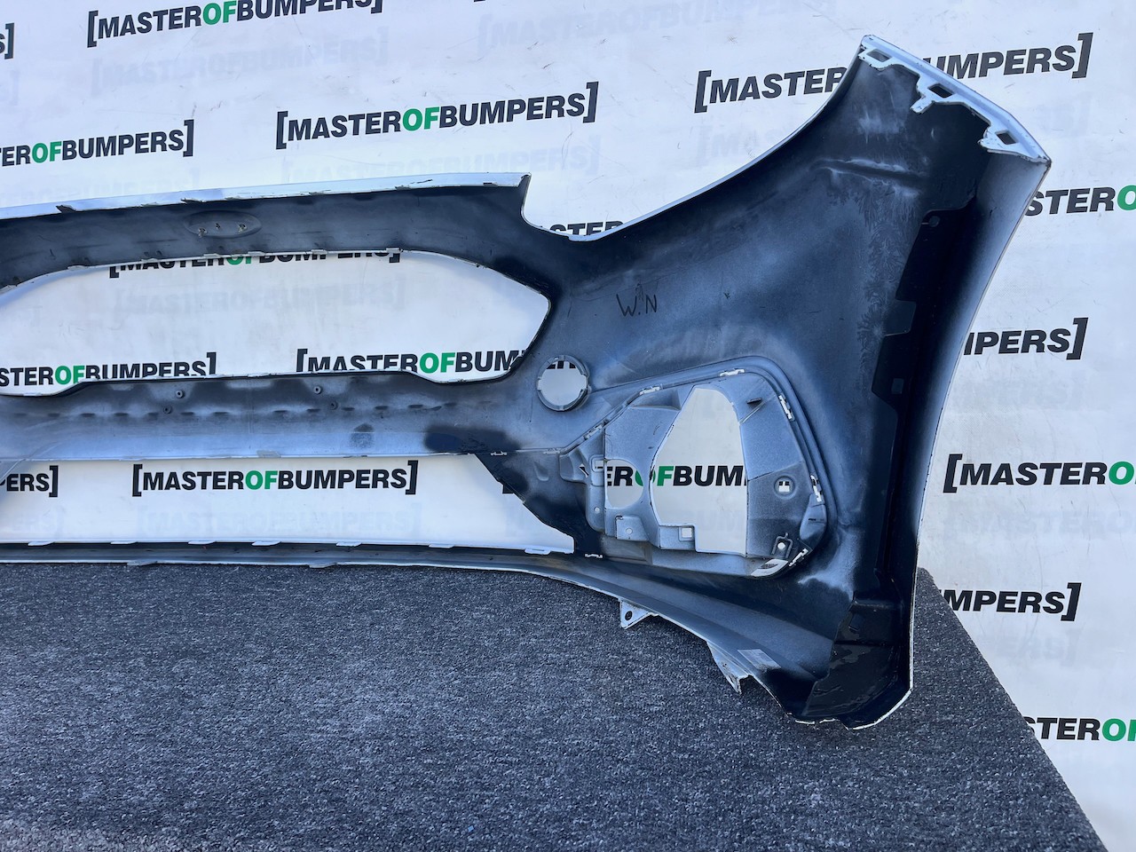 Ford Fiesta St Line Mk10 Hatchback 2017-2021 Front Bumper No Pdc Genuine [f798]