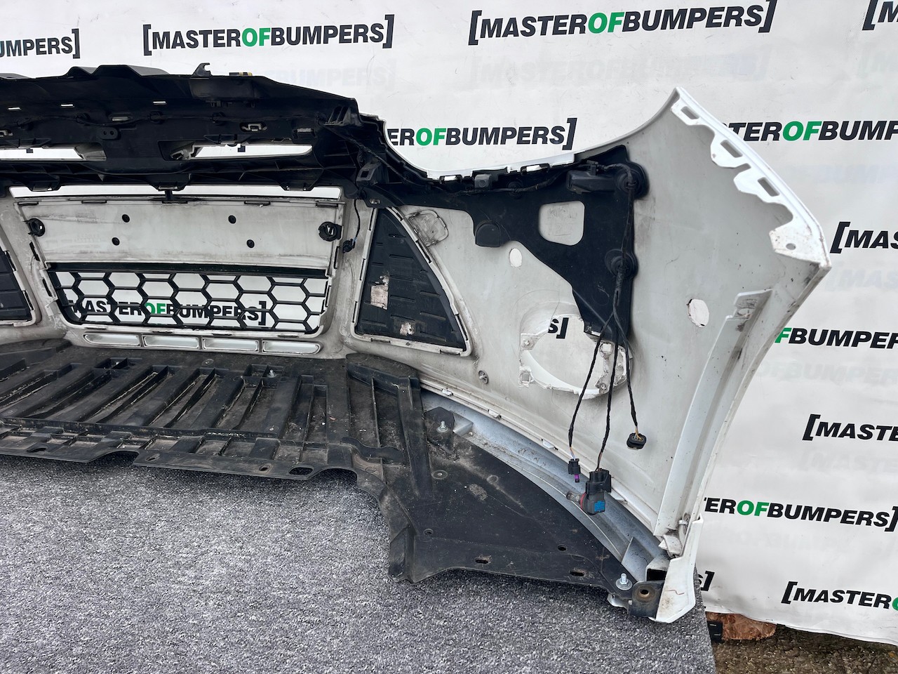 Ford Focus Zetec S Hatchback Estate 2011-2014 Front Bumper 6 Pdc Genuine [f803]