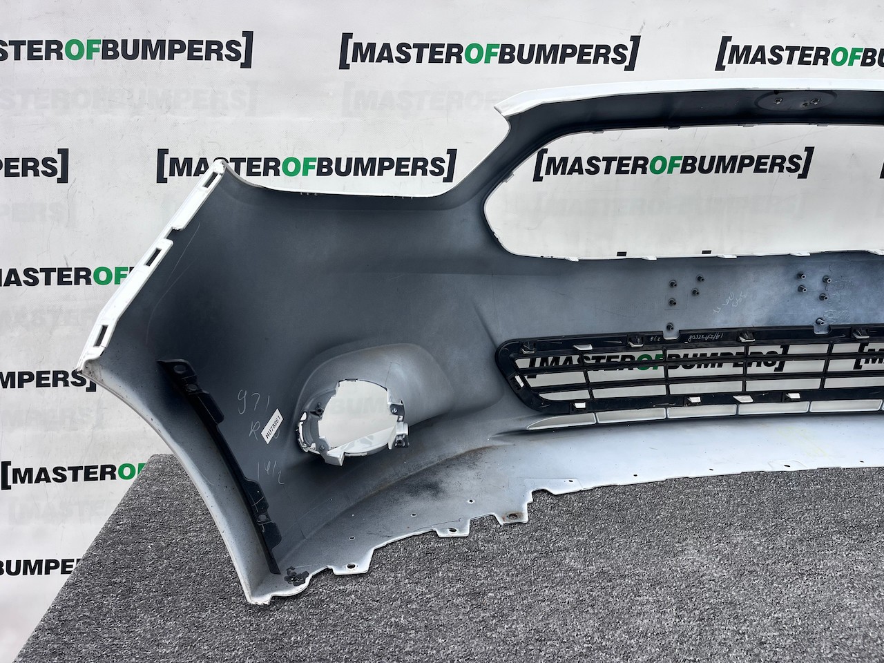 Ford Ka+ Ka Plus Zetec Mk2 Lift Hatchback  2016-2018 Front Bumper Genuine [f806]